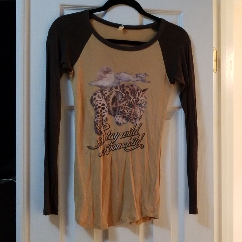 Spell and the gypsy raglan
